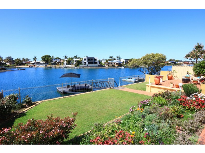 116 Tallebudgera Drive, Palm Beach QLD 4221