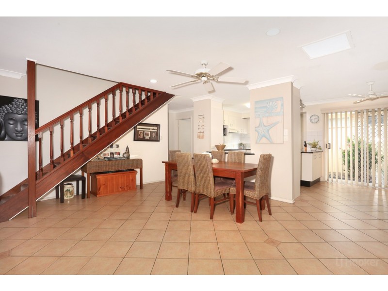 157 Paradise Parade, Hollywell QLD 4216