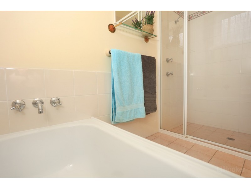 157 Paradise Parade, Hollywell QLD 4216