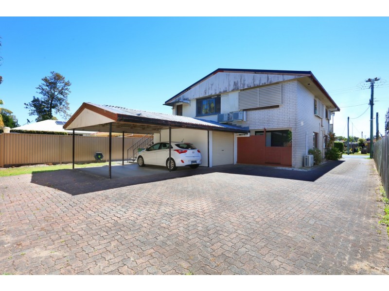 1/28 Errol Avenue, Paradise Point QLD 4216