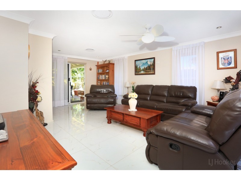 52 Gooding Drive, Coombabah QLD 4216