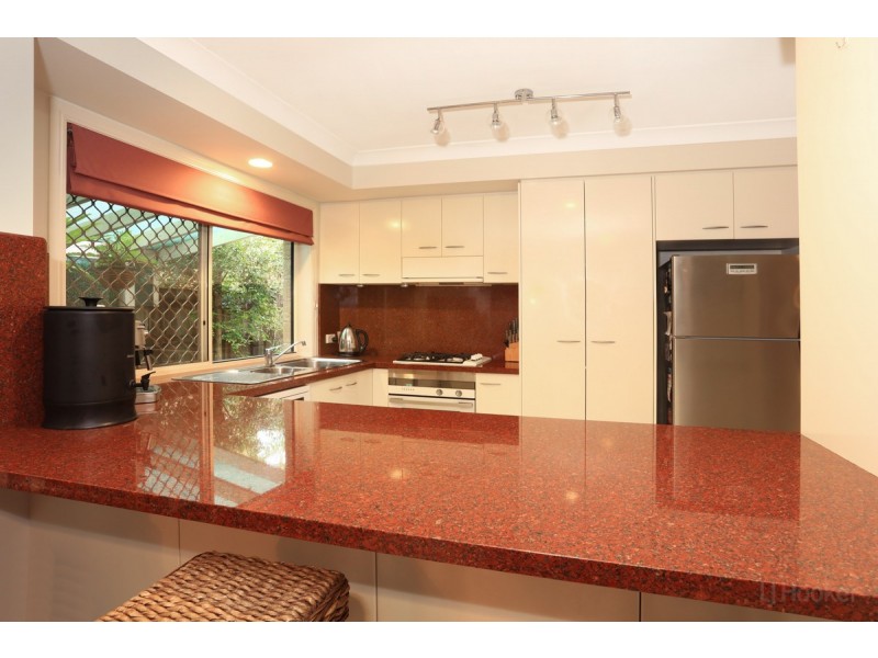 5 Sage Court, Runaway Bay QLD 4216