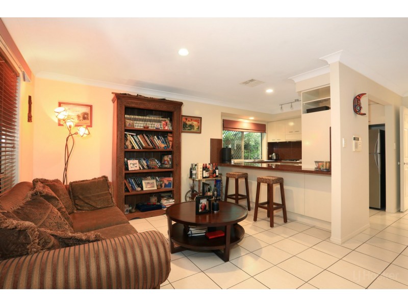 5 Sage Court, Runaway Bay QLD 4216