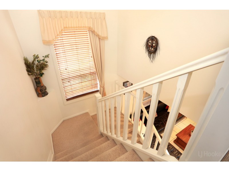 5 Sage Court, Runaway Bay QLD 4216