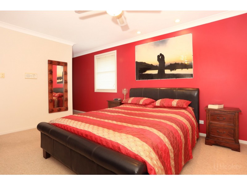 5 Sage Court, Runaway Bay QLD 4216