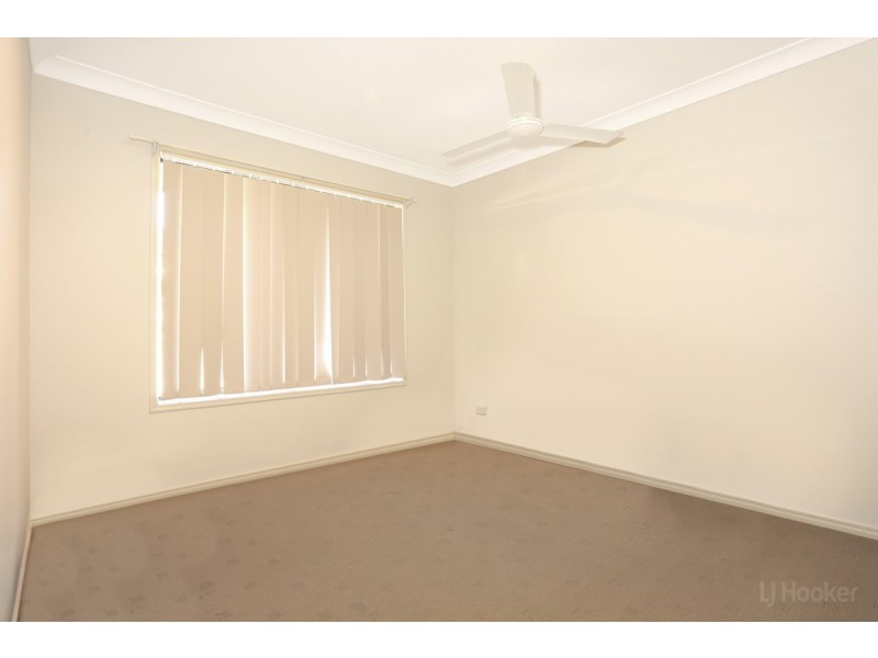 35 Bowley Street, Pacific Pines QLD 4211