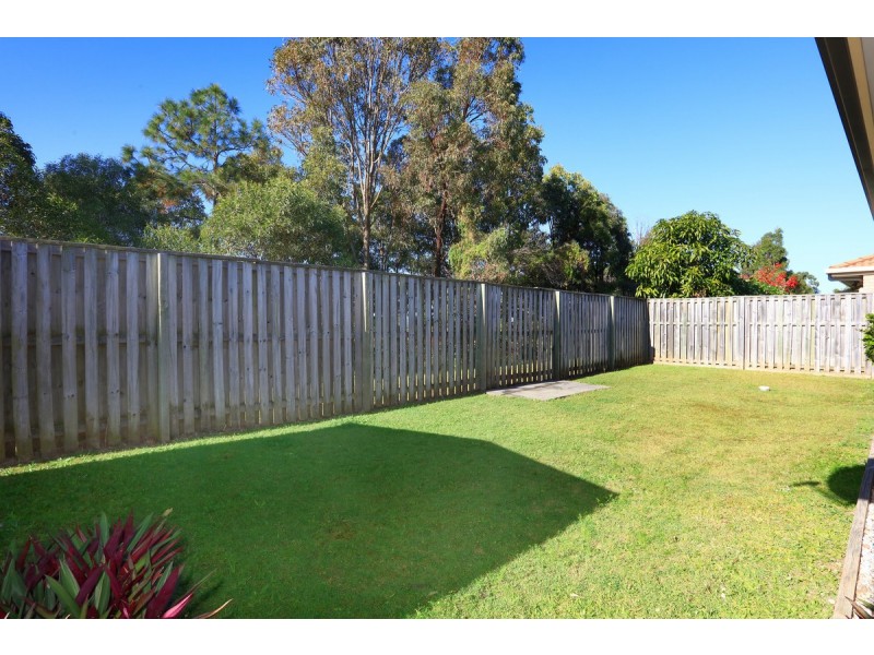 35 Bowley Street, Pacific Pines QLD 4211