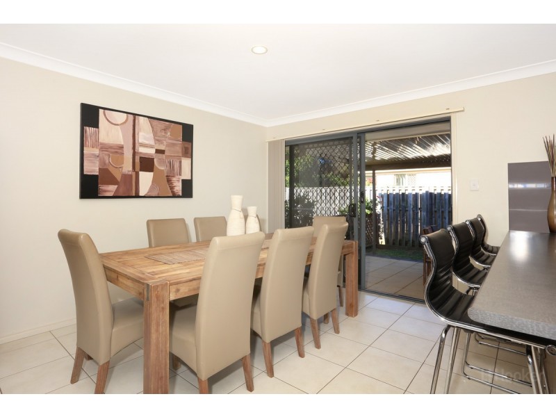 35 Bowley Street, Pacific Pines QLD 4211