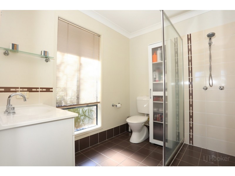 35 Bowley Street, Pacific Pines QLD 4211