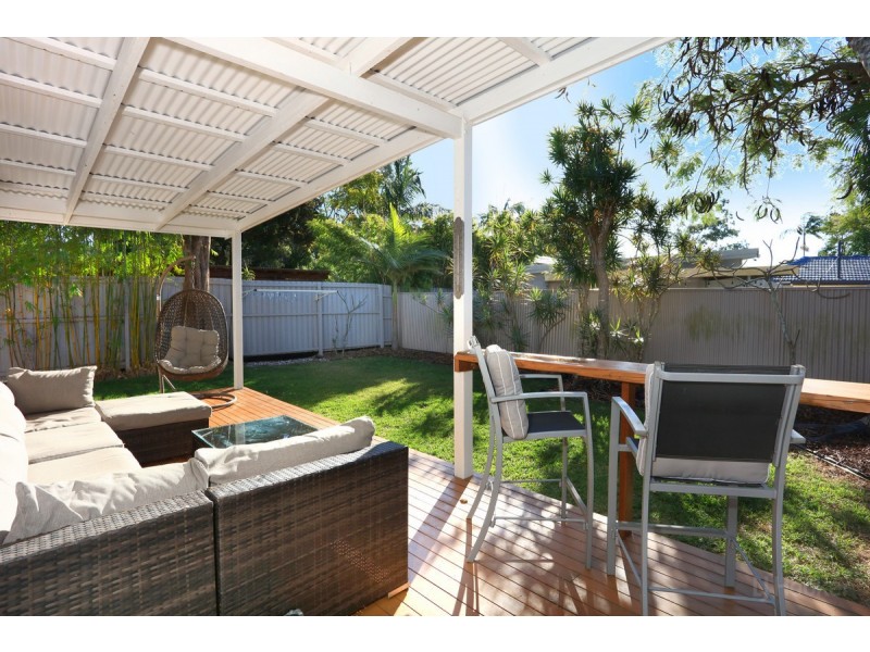 26 Tallara Street, Coombabah QLD 4216