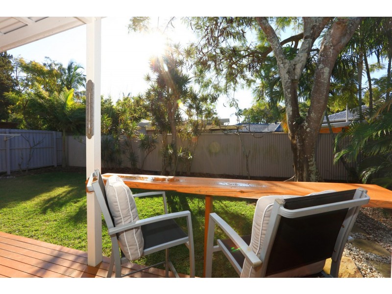 26 Tallara Street, Coombabah QLD 4216