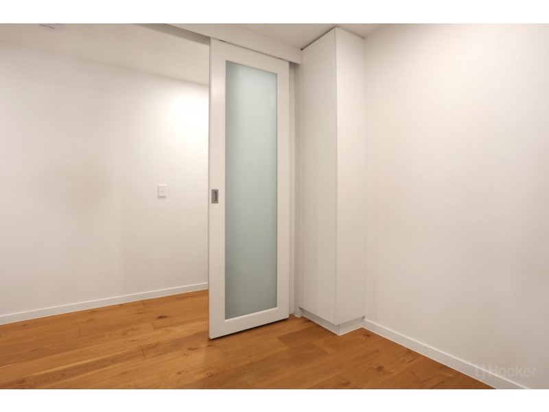 307/110-112 Frank Street, Labrador QLD 4215