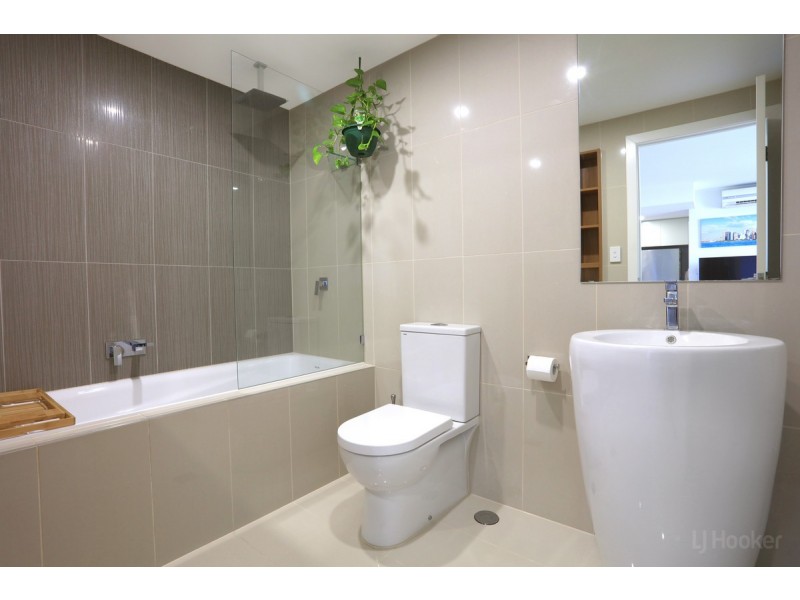 5302/31 Bourton Road, Merrimac QLD 4226