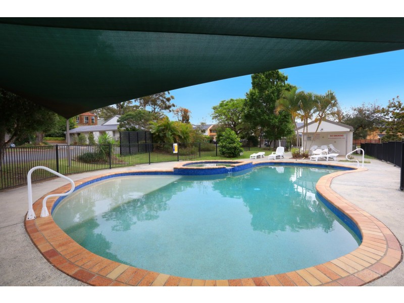 52/469 Pine Ridge Road, Runaway Bay QLD 4216