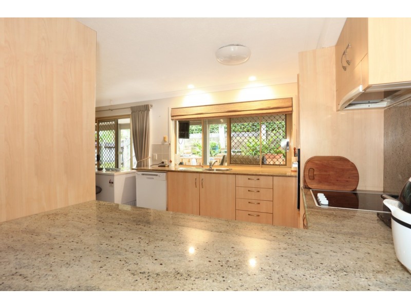 52/469 Pine Ridge Road, Runaway Bay QLD 4216