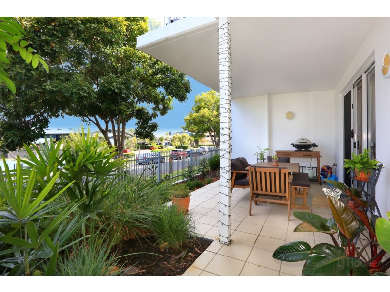 8/98 University Drive, Varsity Lakes QLD 4227