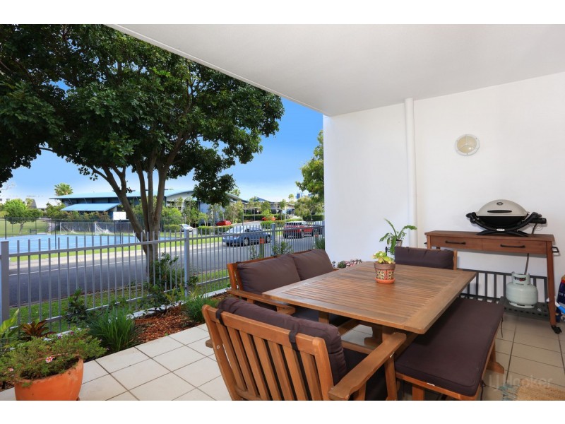 8/98 University Drive, Varsity Lakes QLD 4227