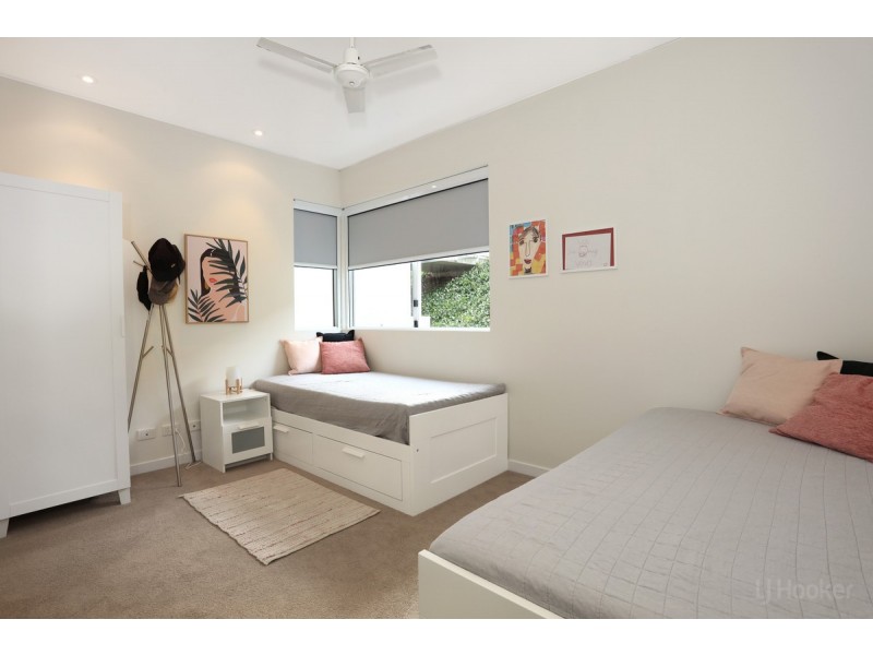 8/98 University Drive, Varsity Lakes QLD 4227