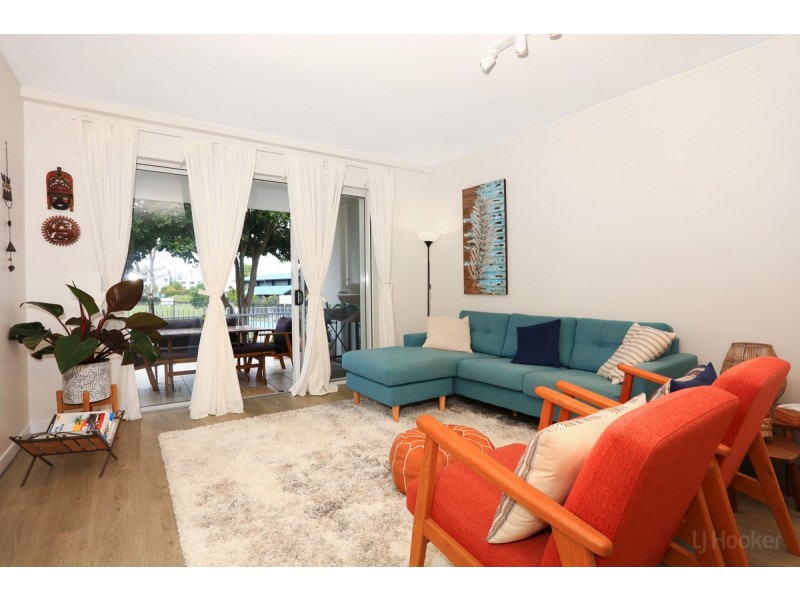 8/98 University Drive, Varsity Lakes QLD 4227