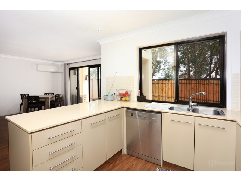 1/368 Pine Ridge Road, Coombabah QLD 4216