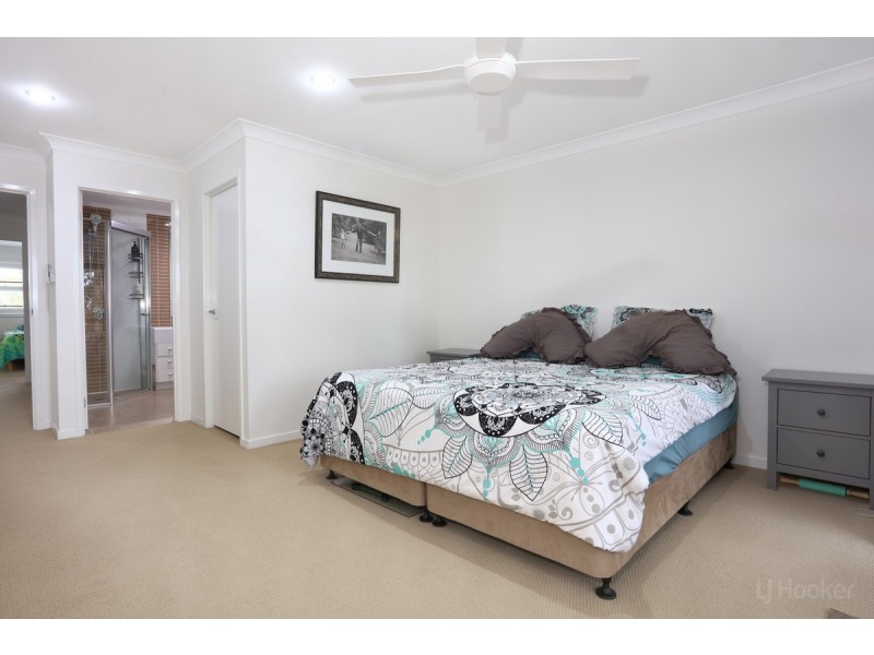 1/368 Pine Ridge Road, Coombabah QLD 4216
