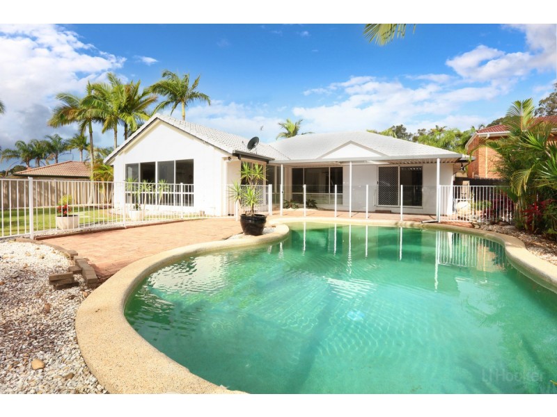 7 Edgeworth Place, Helensvale QLD 4212