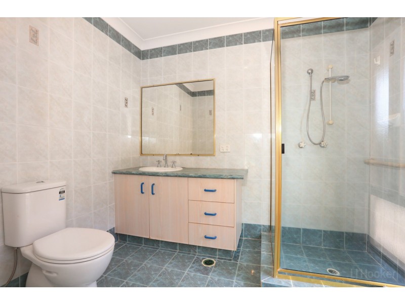 7 Edgeworth Place, Helensvale QLD 4212