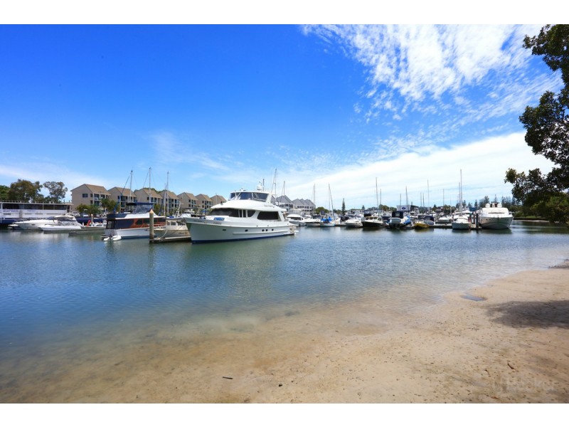 2/36 Poinsettia Avenue, Hollywell QLD 4216