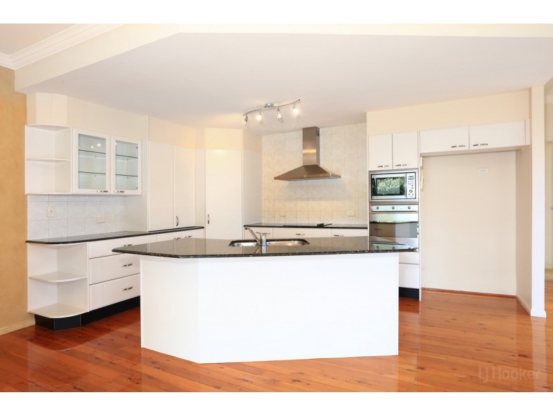 2/36 Poinsettia Avenue, Hollywell QLD 4216