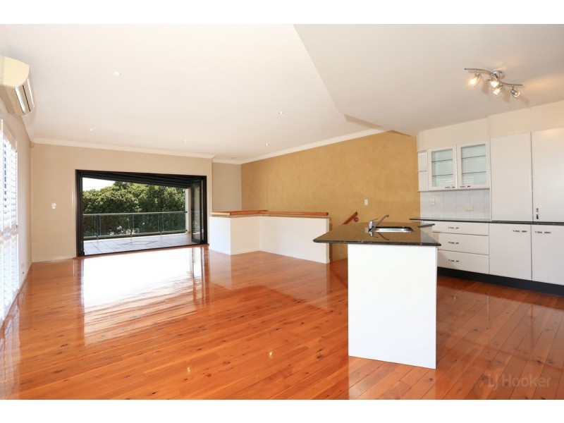 2/36 Poinsettia Avenue, Hollywell QLD 4216