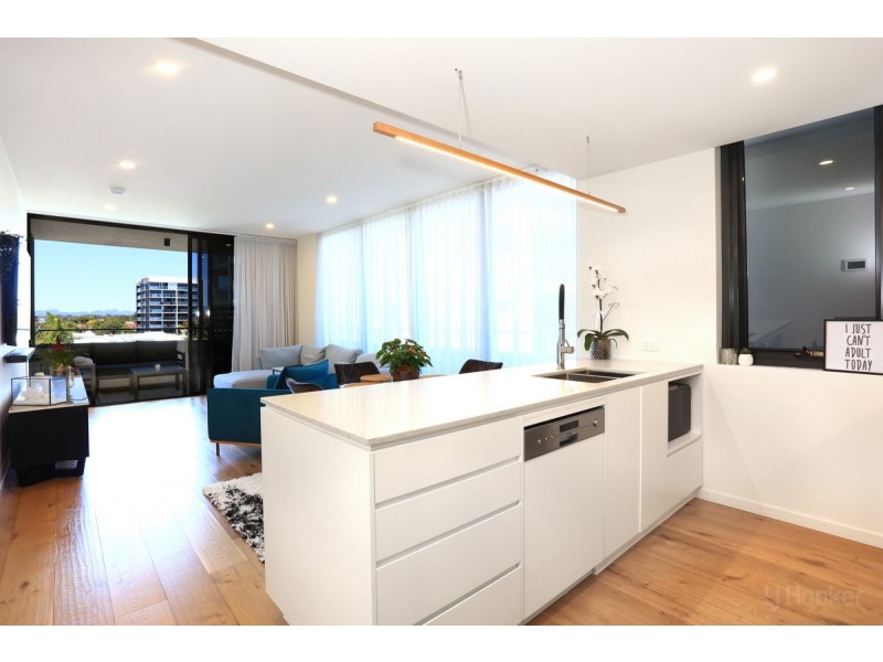 510/110 Frank Street, Labrador QLD 4215