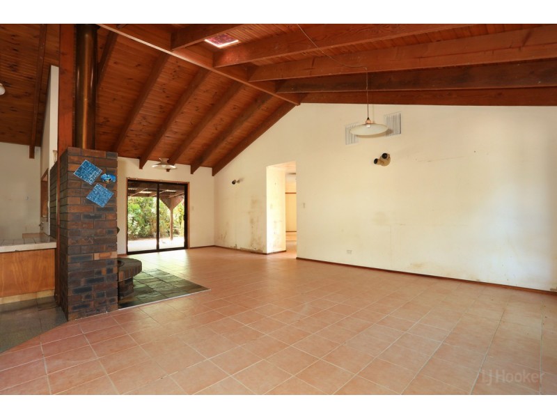 11 Wendoree Way, Coombabah QLD 4216