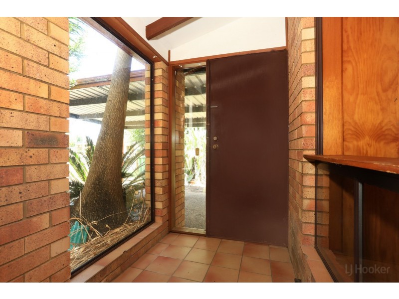 11 Wendoree Way, Coombabah QLD 4216