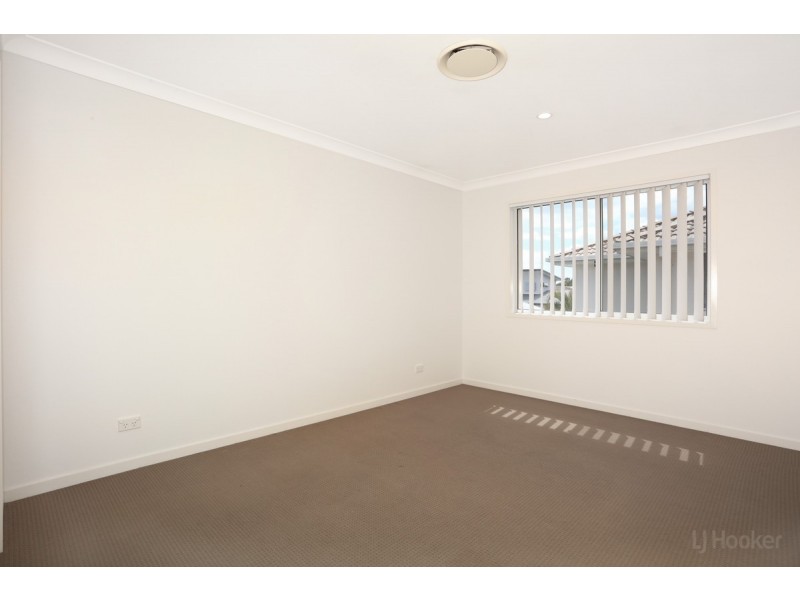 6 Iridium Drive, Hope Island QLD 4212