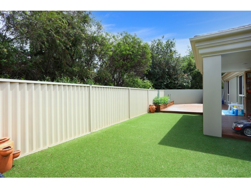 2/433 Brisbane Road, Coombabah QLD 4216