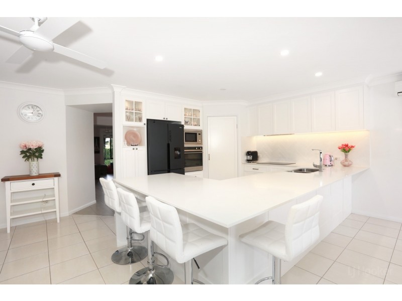 6 Silkwood Way, Molendinar QLD 4214