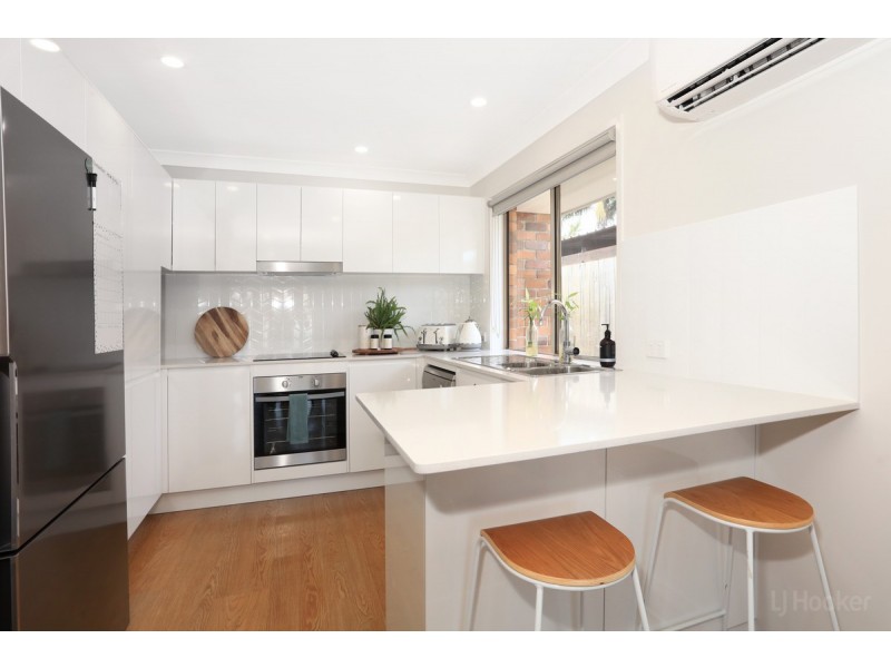 2/9 Sanctuary Court, Coombabah QLD 4216