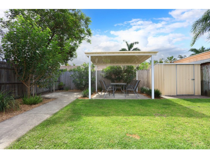 2/9 Sanctuary Court, Coombabah QLD 4216