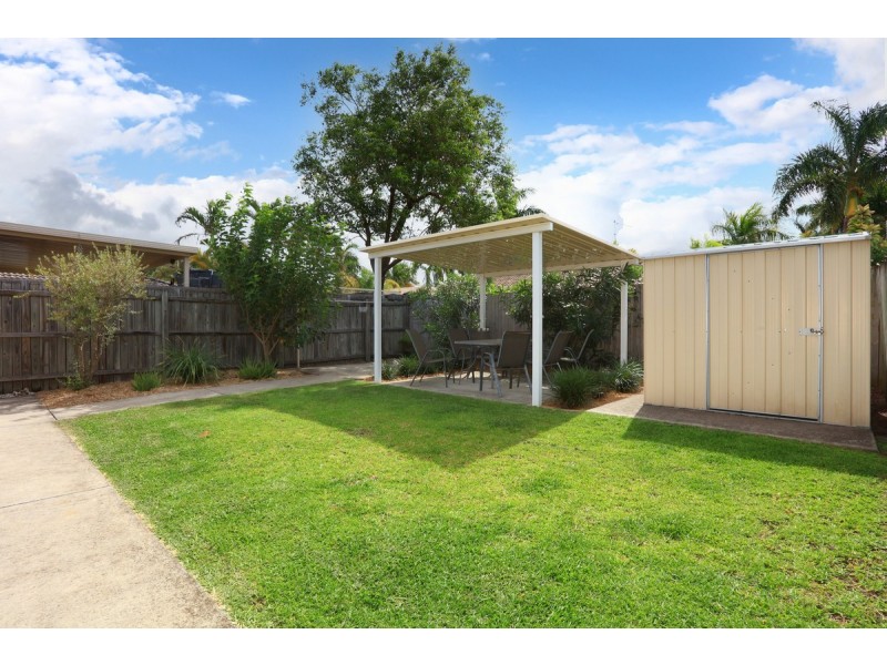 2/9 Sanctuary Court, Coombabah QLD 4216