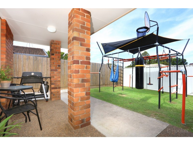 2/9 Sanctuary Court, Coombabah QLD 4216