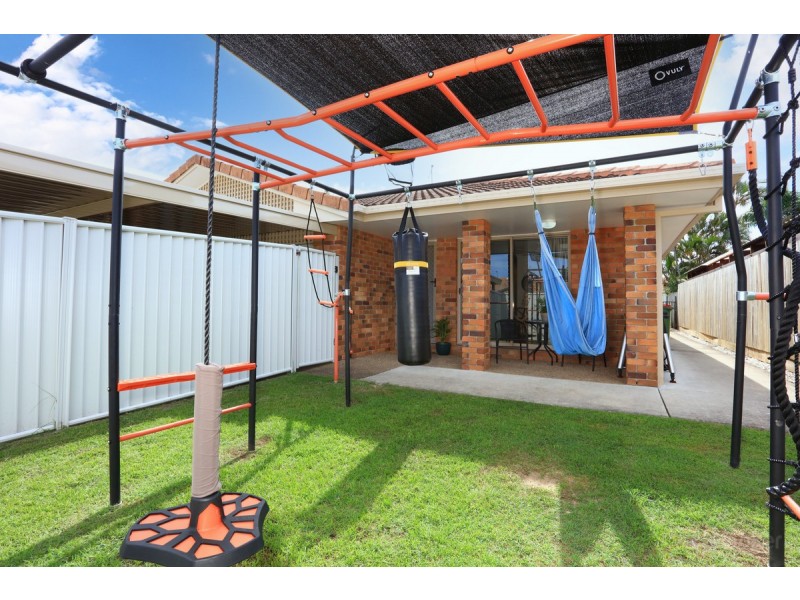 2/9 Sanctuary Court, Coombabah QLD 4216