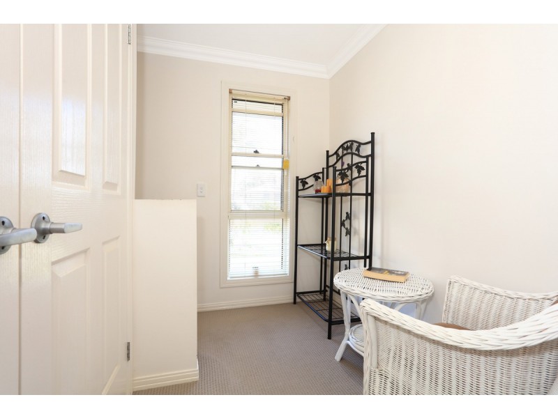 8/395 Pine Ridge Road, Runaway Bay QLD 4216