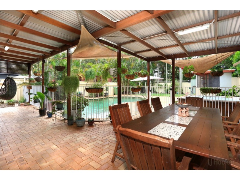 24 Turana Street, Coombabah QLD 4216