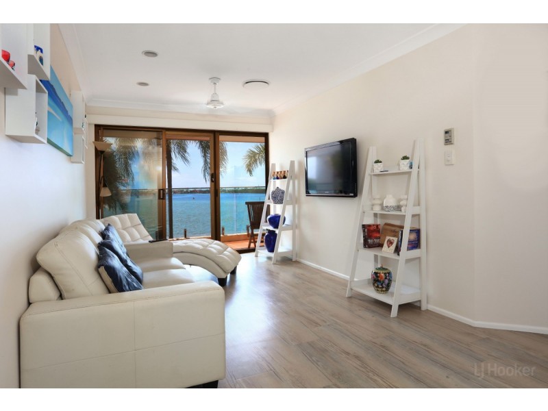 22/81 Boykambil Esplanade North, Hope Island QLD 4212