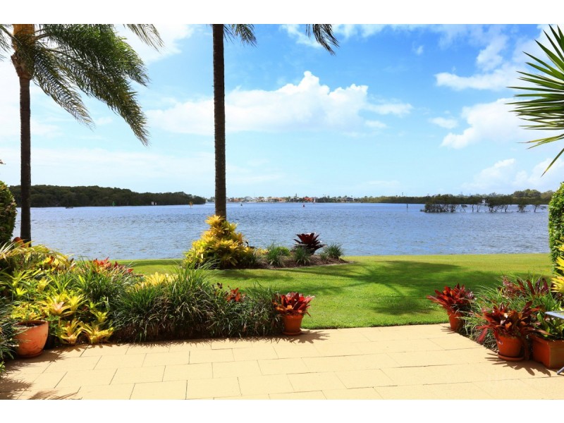 22/81 Boykambil Esplanade North, Hope Island QLD 4212