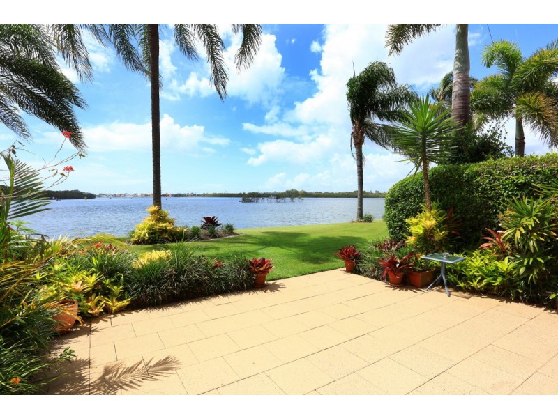 22/81 Boykambil Esplanade North, Hope Island QLD 4212