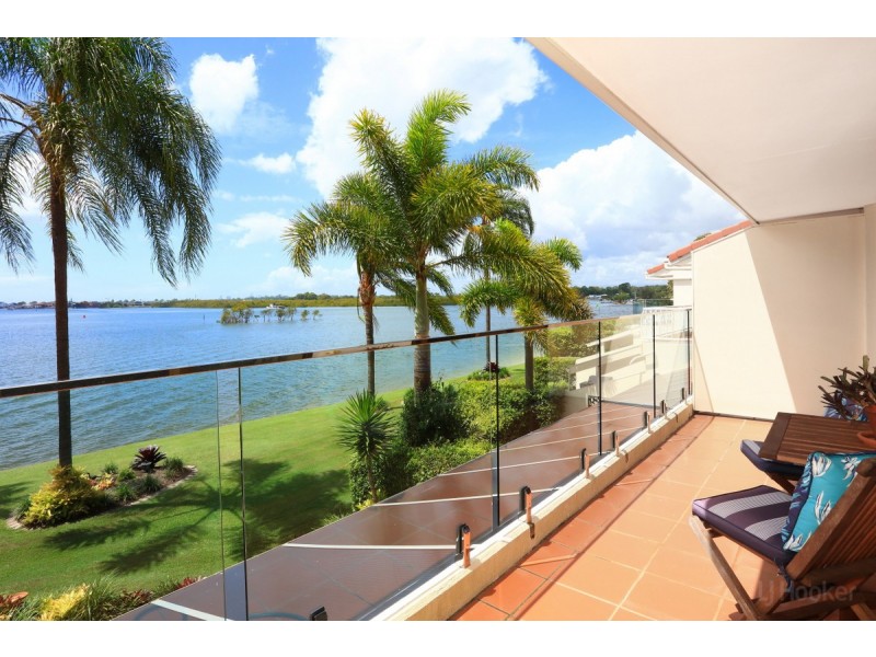 22/81 Boykambil Esplanade North, Hope Island QLD 4212