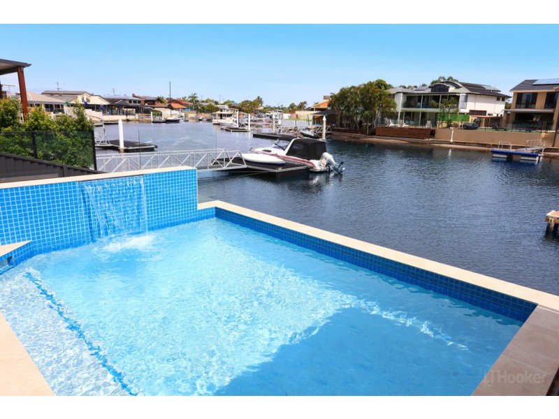 10 Matthew Flinders Drive, Hollywell QLD 4216