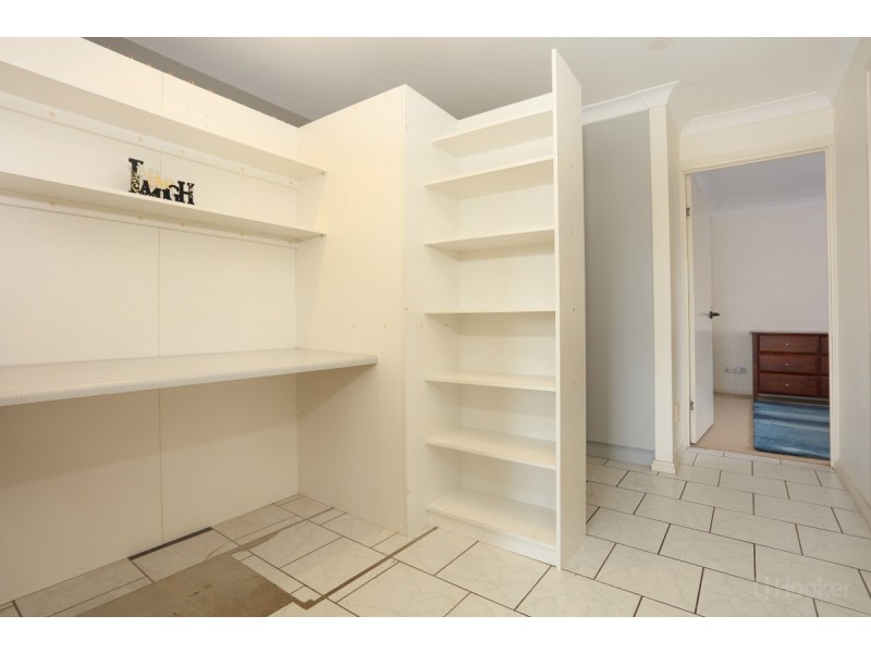 10 Matthew Flinders Drive, Hollywell QLD 4216