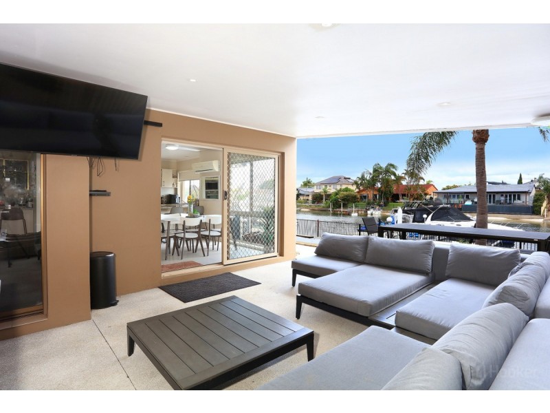 66 oxley Drive, Paradise Point QLD 4216